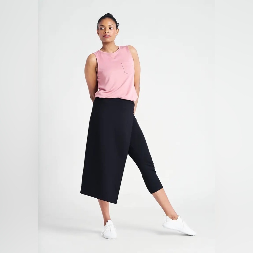 Betabrand The Sassiest Pants Black Pants with Skirt Overlay Size Xsmall‎